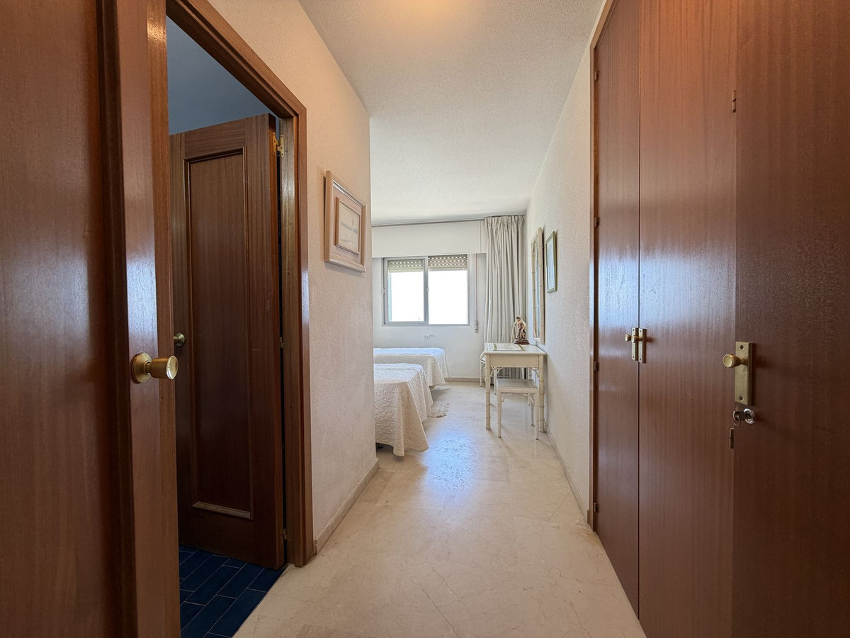 Appartement te koop in Estepona | 2 slaapkamers H5418124