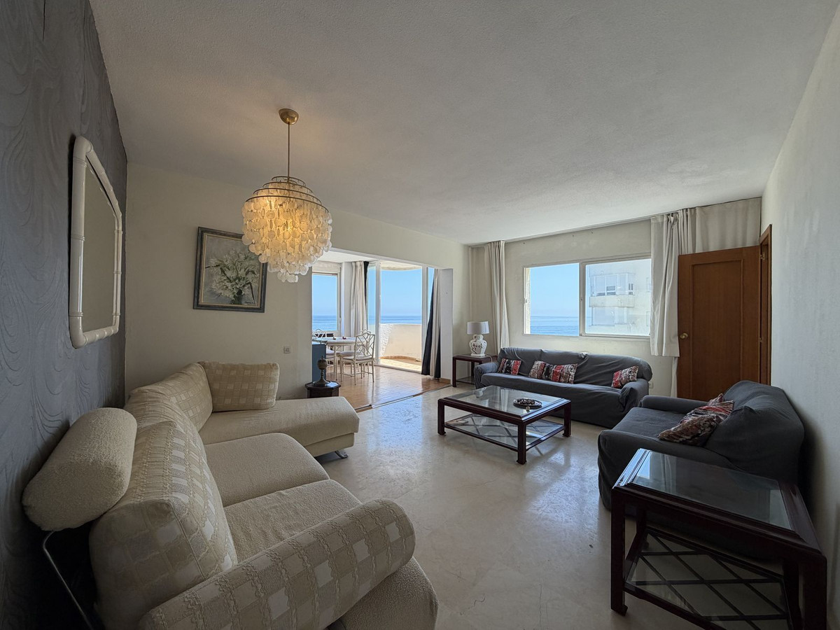 Appartement te koop in Estepona | 2 slaapkamers H5418124