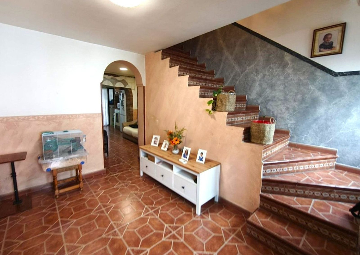 Appartement te koop in Estepona | 3 slaapkamers H5419339