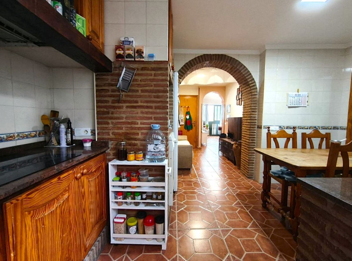 Appartement te koop in Estepona | 3 slaapkamers H5419339