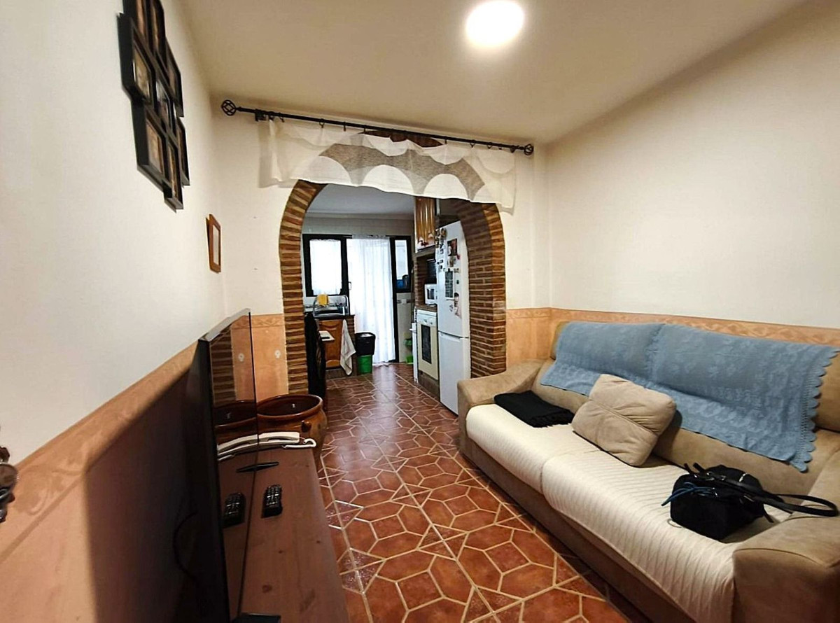 Appartement te koop in Estepona | 3 slaapkamers H5419339