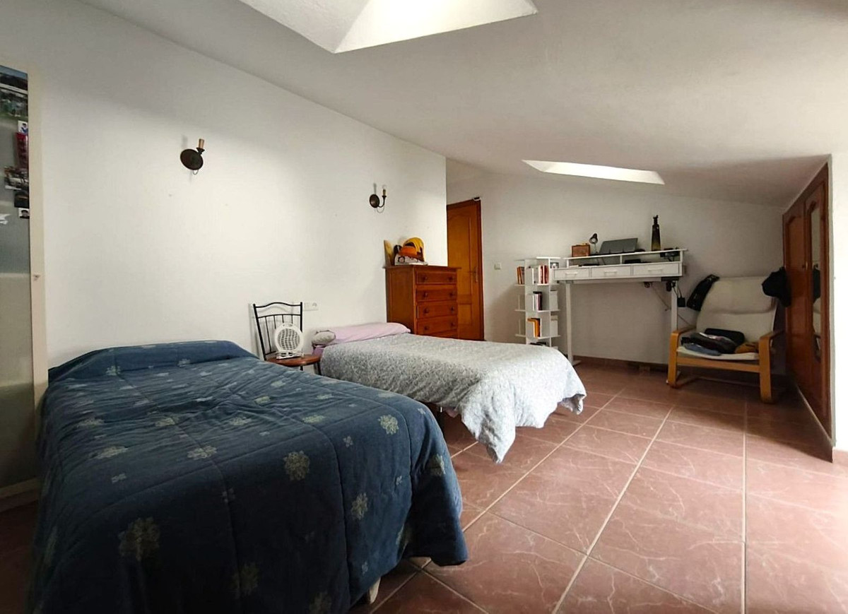 Appartement te koop in Estepona | 3 slaapkamers H5419339