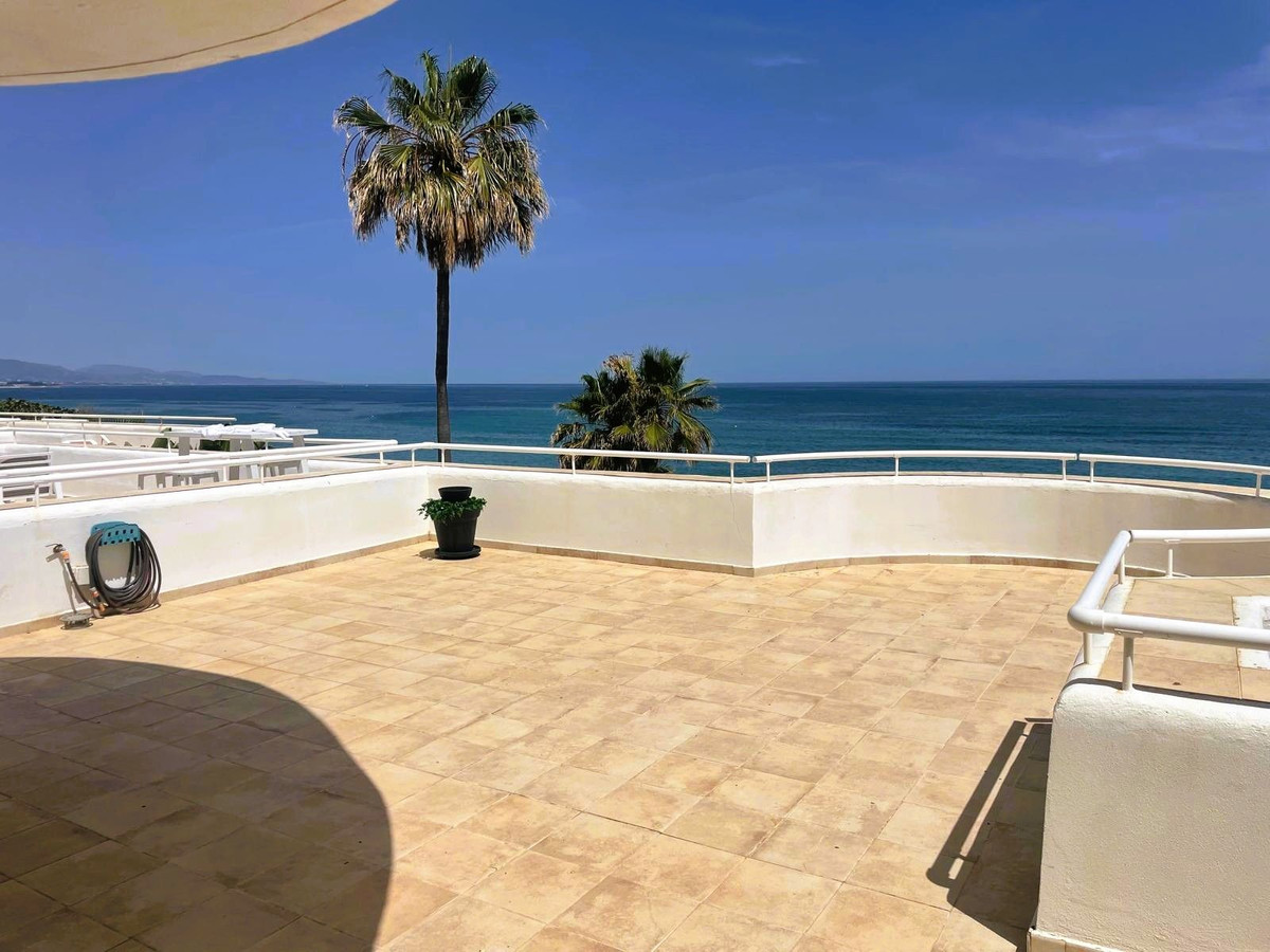 Appartement te koop in Estepona | 2 slaapkamers H5419342