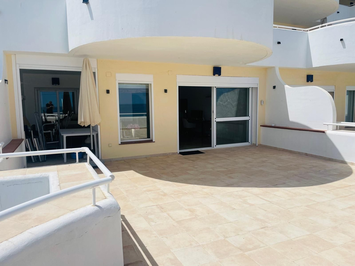 Appartement te koop in Estepona | 2 slaapkamers H5419342