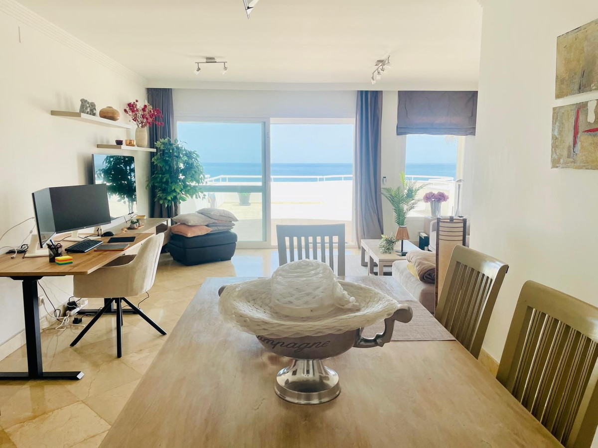 Appartement te koop in Estepona | 2 slaapkamers H5419342