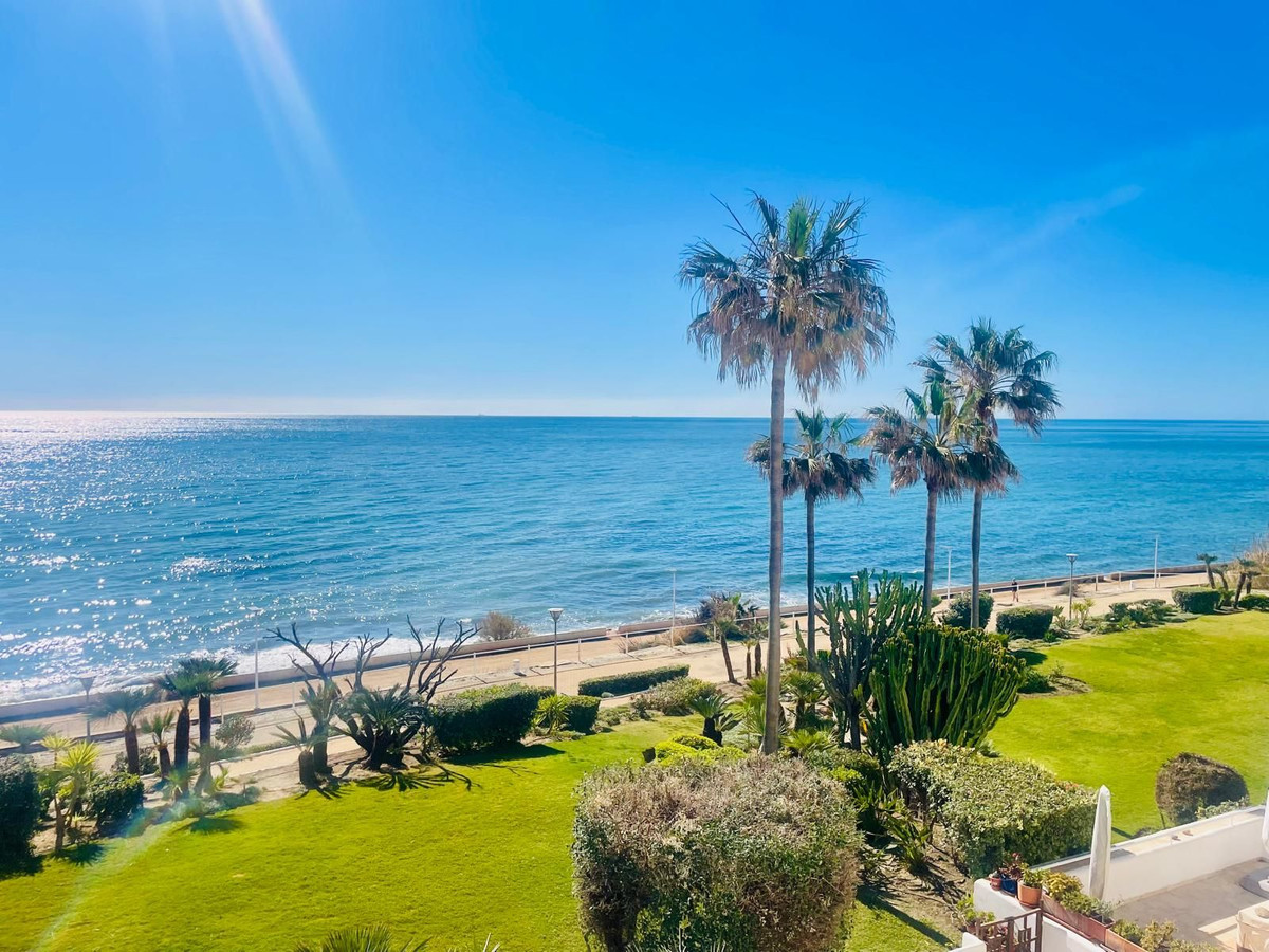 Appartement te koop in Estepona | 2 slaapkamers H5419342