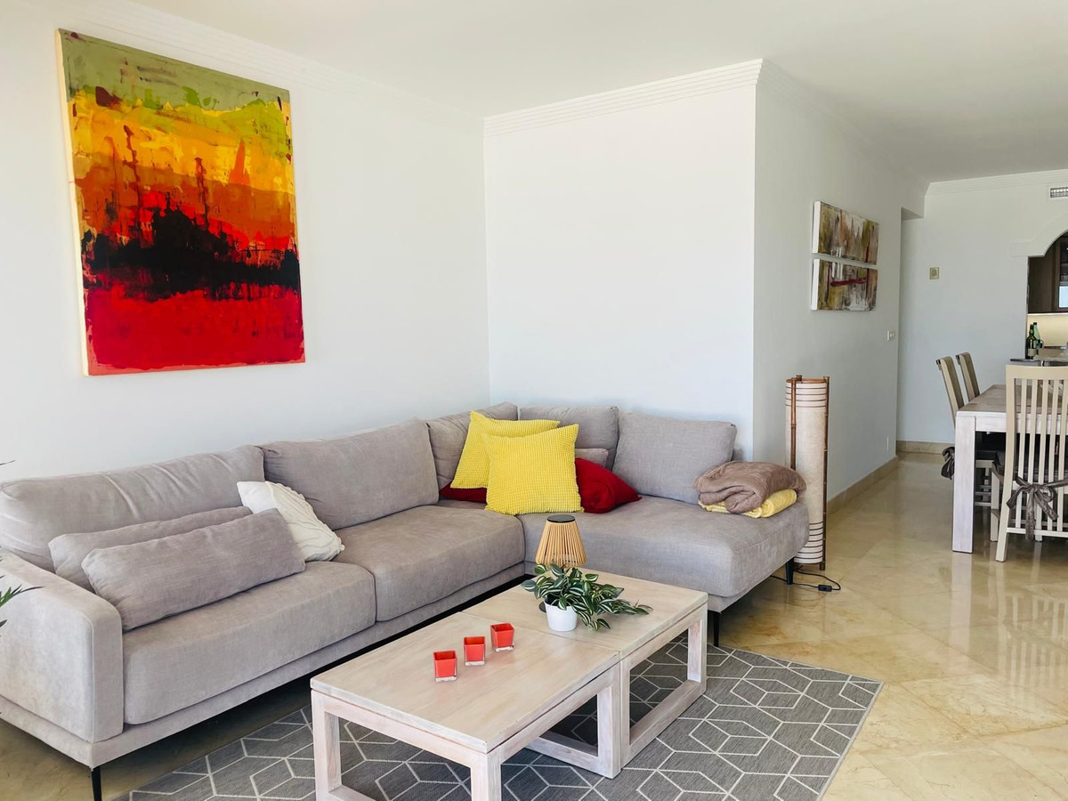 Appartement te koop in Estepona | 2 slaapkamers H5419342