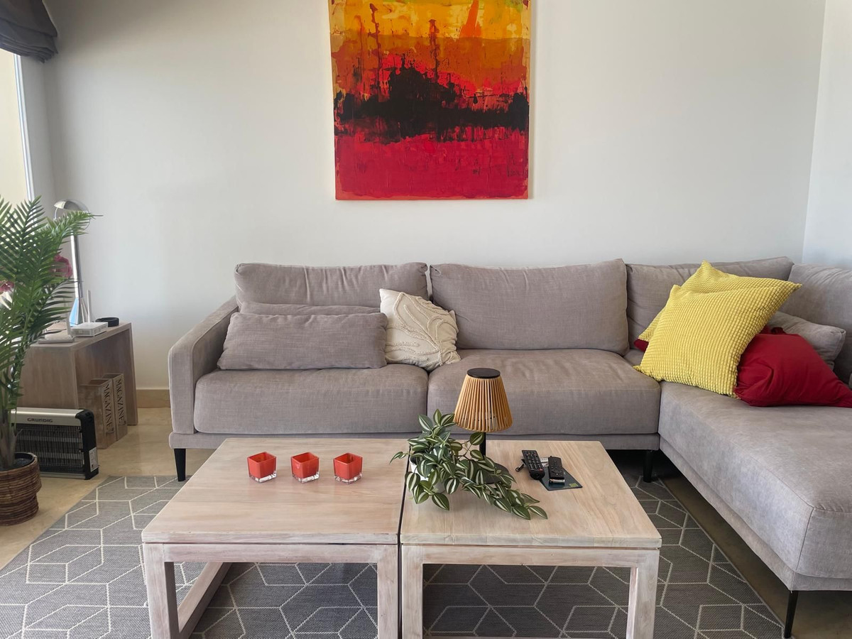 Appartement te koop in Estepona | 2 slaapkamers H5419342