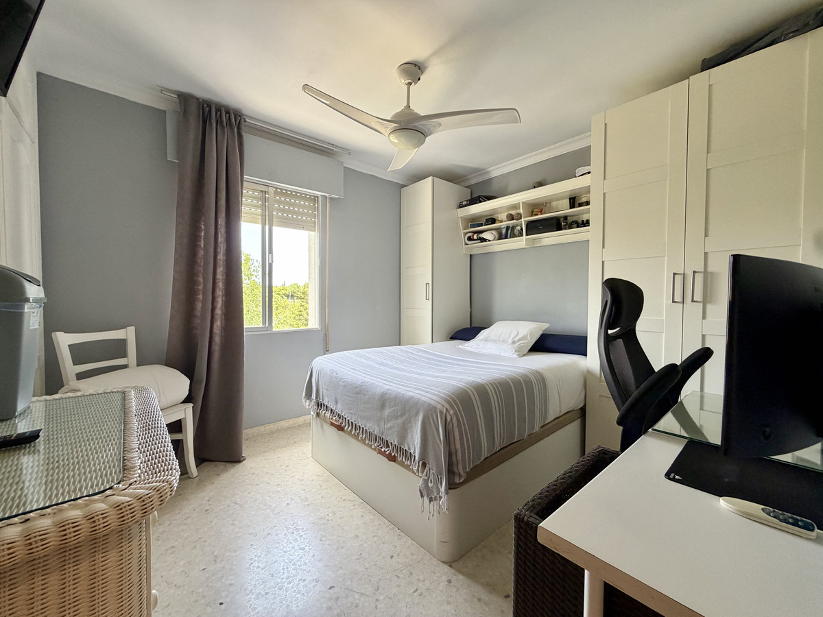 Penthouse te koop in Estepona | 3 slaapkamers H5420296