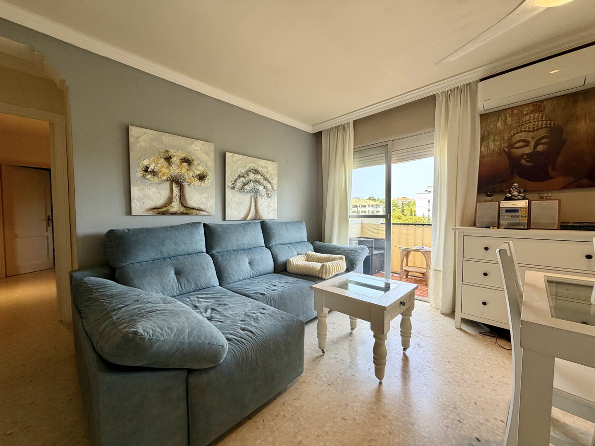 Penthouse te koop in Estepona | 3 slaapkamers H5420296