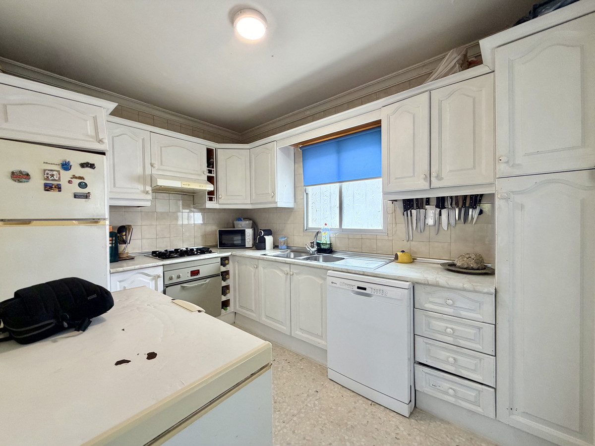 Penthouse te koop in Estepona | 3 slaapkamers H5420296