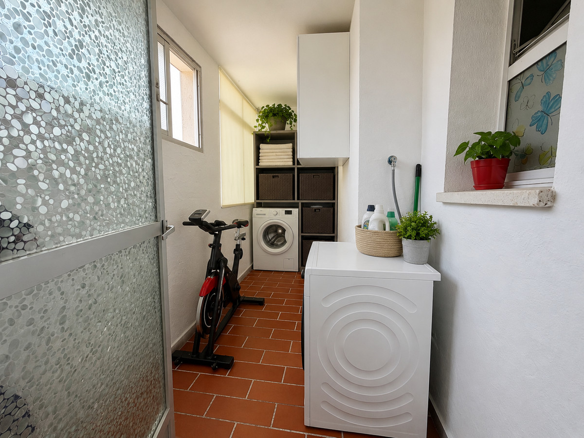 Penthouse te koop in Estepona | 3 slaapkamers H5420296