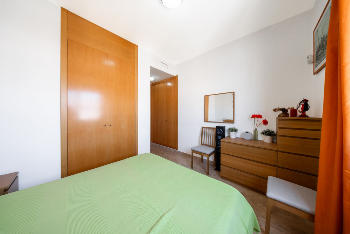 Penthouse te koop in Estepona | 2 slaapkamers H5421031