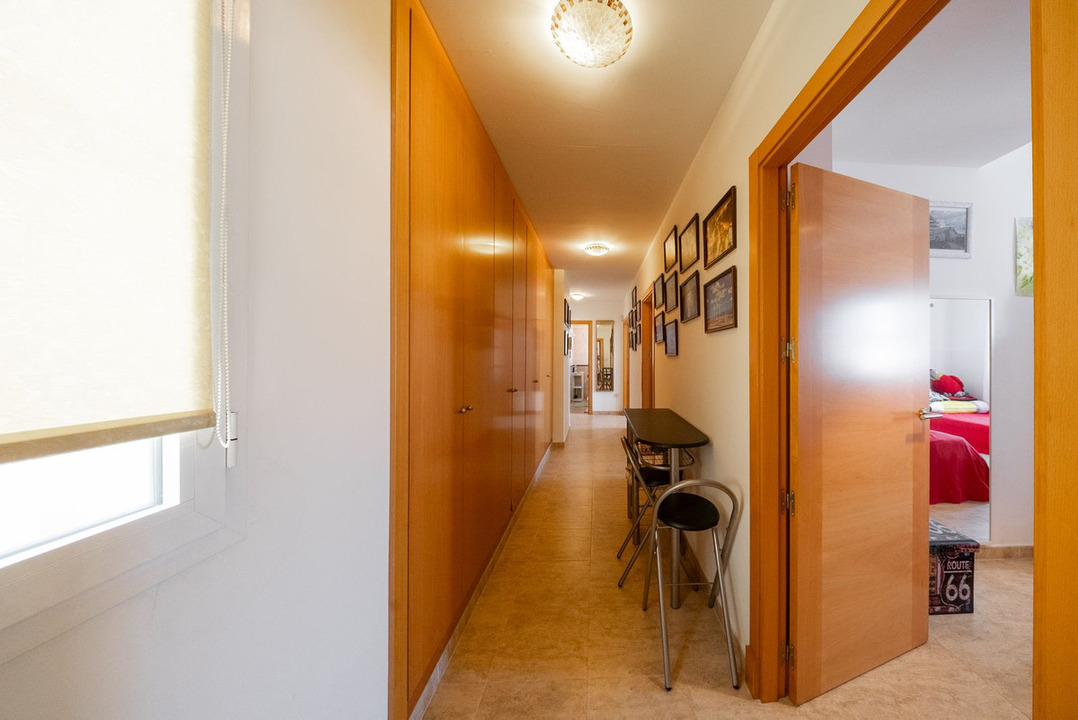 Penthouse te koop in Estepona | 2 slaapkamers H5421031