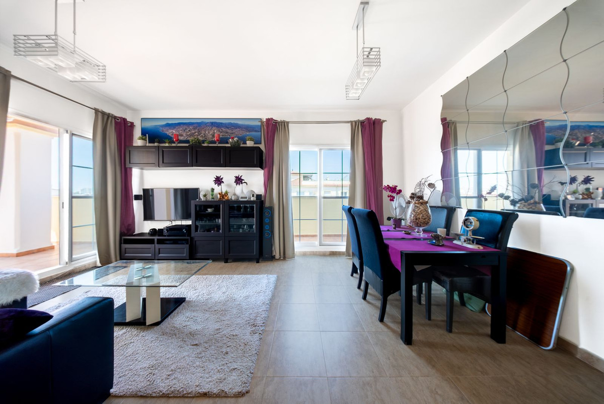 Penthouse te koop in Estepona | 2 slaapkamers H5421031
