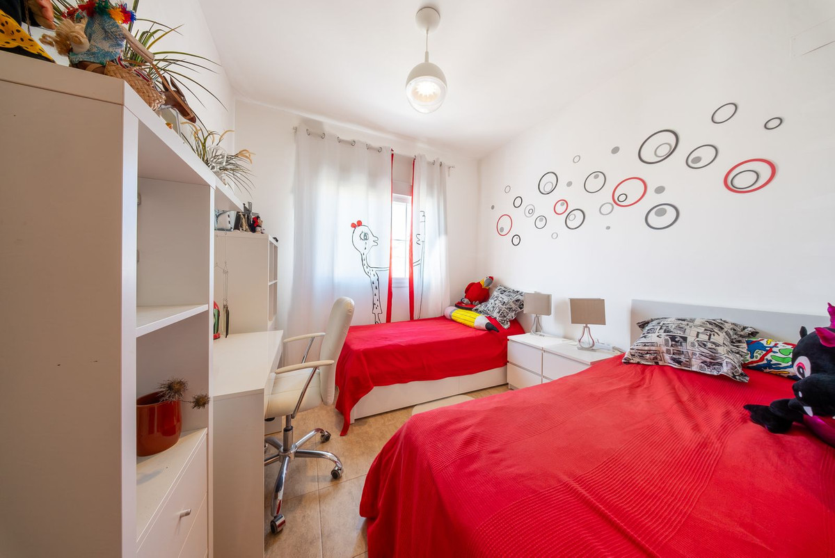 Penthouse te koop in Estepona | 2 slaapkamers H5421031