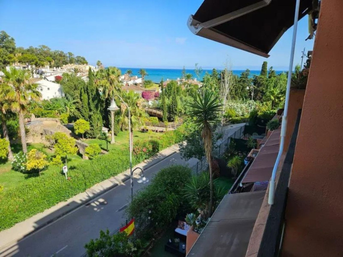 Appartement te koop in Estepona | 2 slaapkamers H5421808