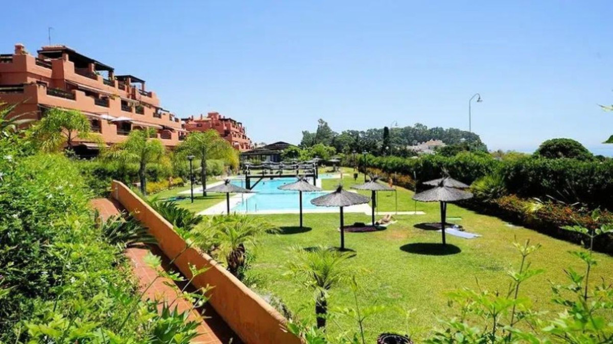 Appartement te koop in Estepona | 2 slaapkamers H5421808