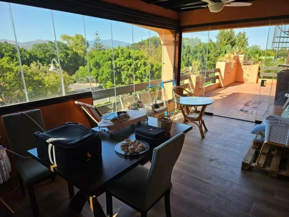 Appartement te koop in Estepona | 2 slaapkamers H5421808