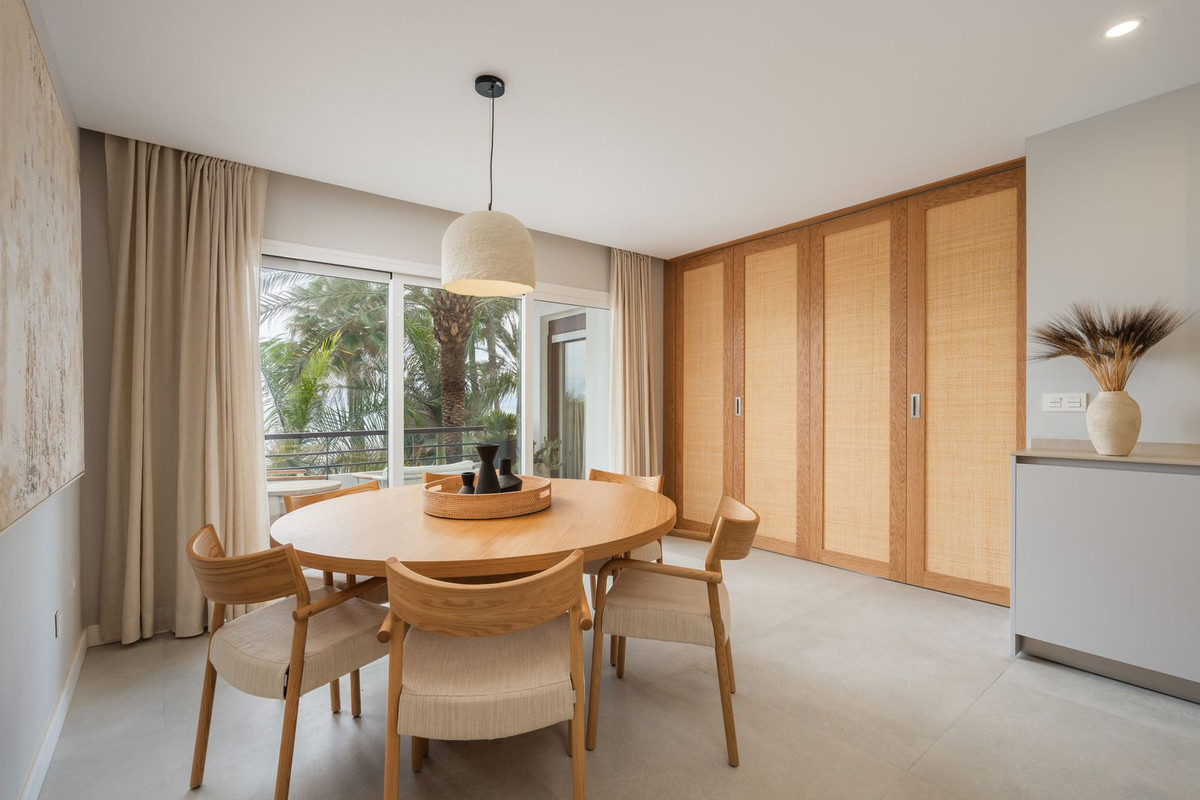 Appartement te koop in Estepona | 3 slaapkamers H5422402