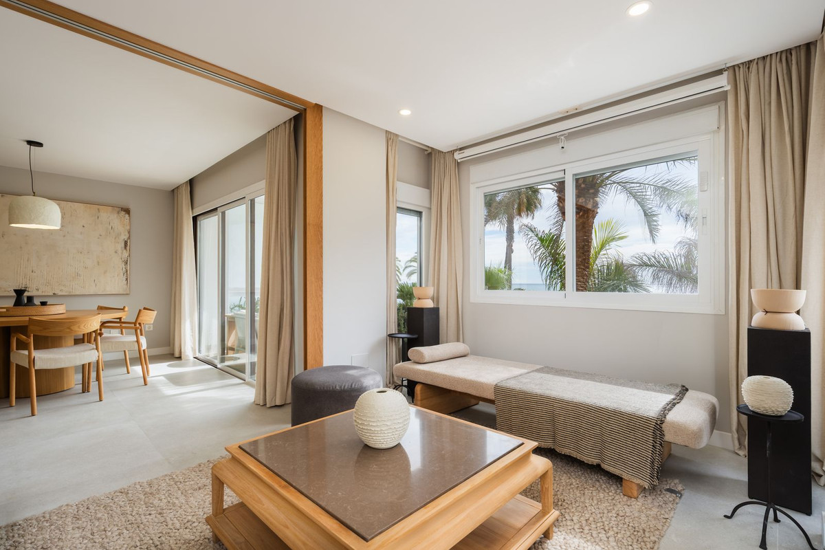 Appartement te koop in Estepona | 3 slaapkamers H5422402