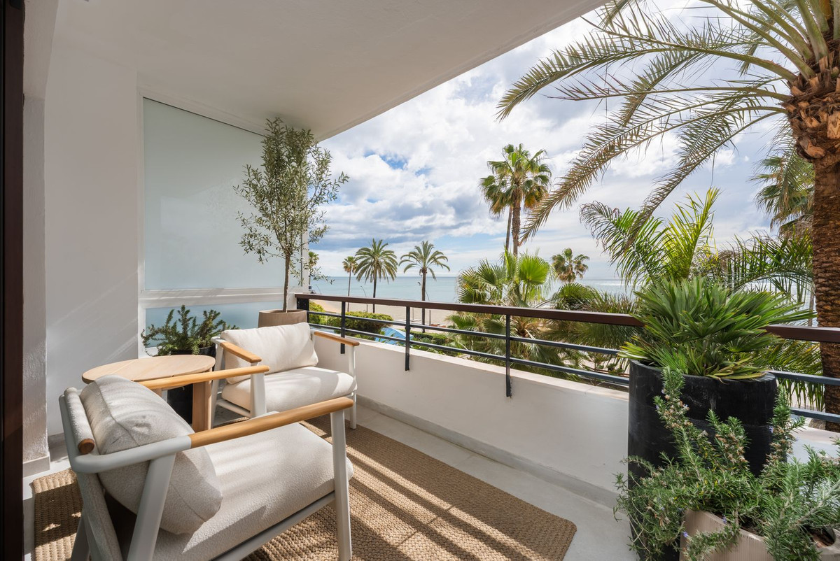 Appartement te koop in Estepona | 3 slaapkamers H5422402