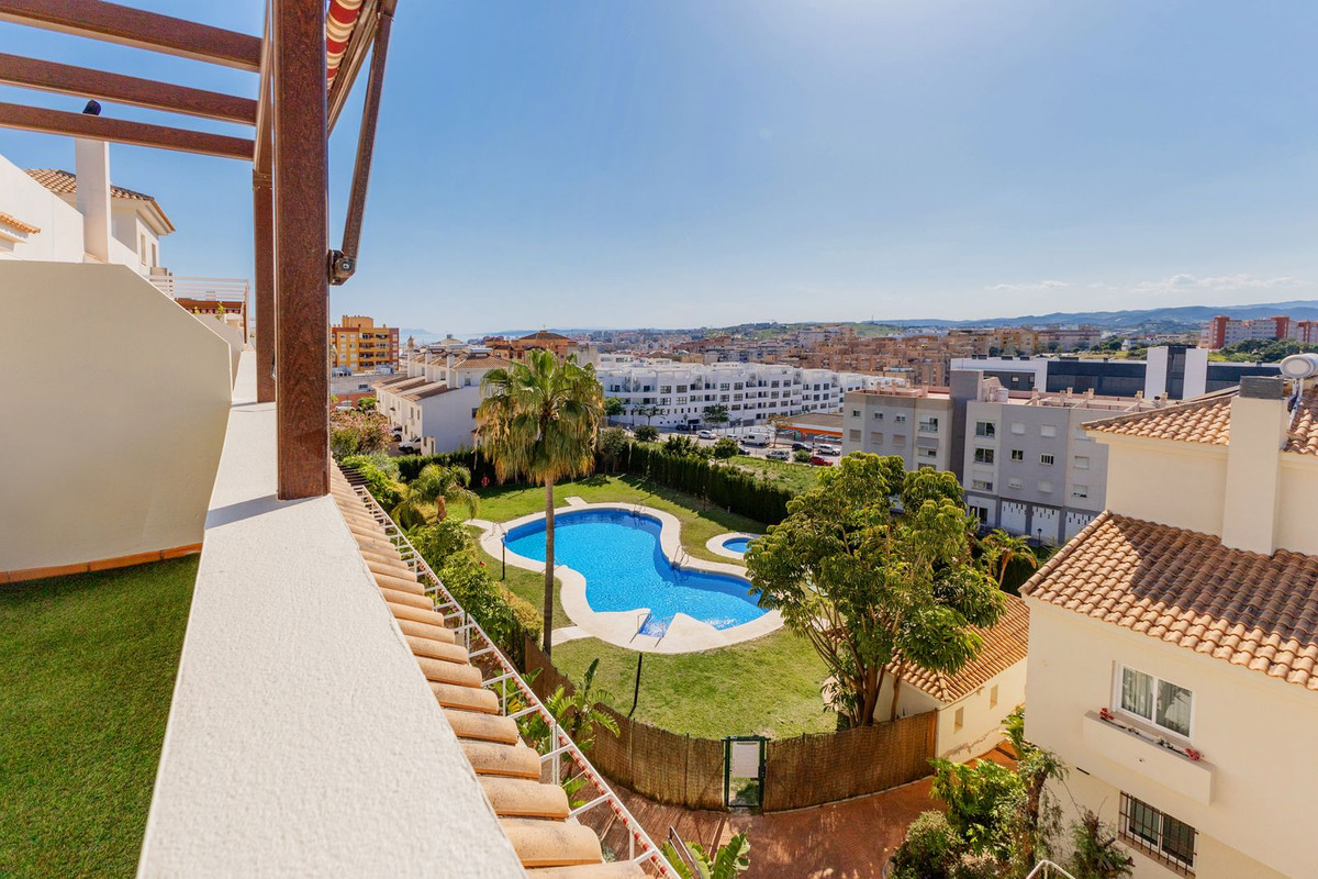 Appartement te koop in Estepona | 2 slaapkamers H5422504