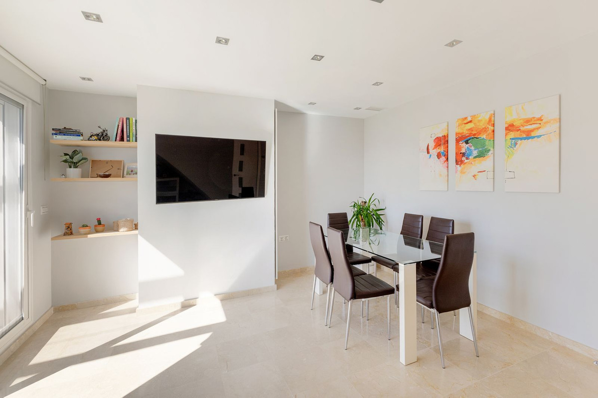 Appartement te koop in Estepona | 2 slaapkamers H5422504