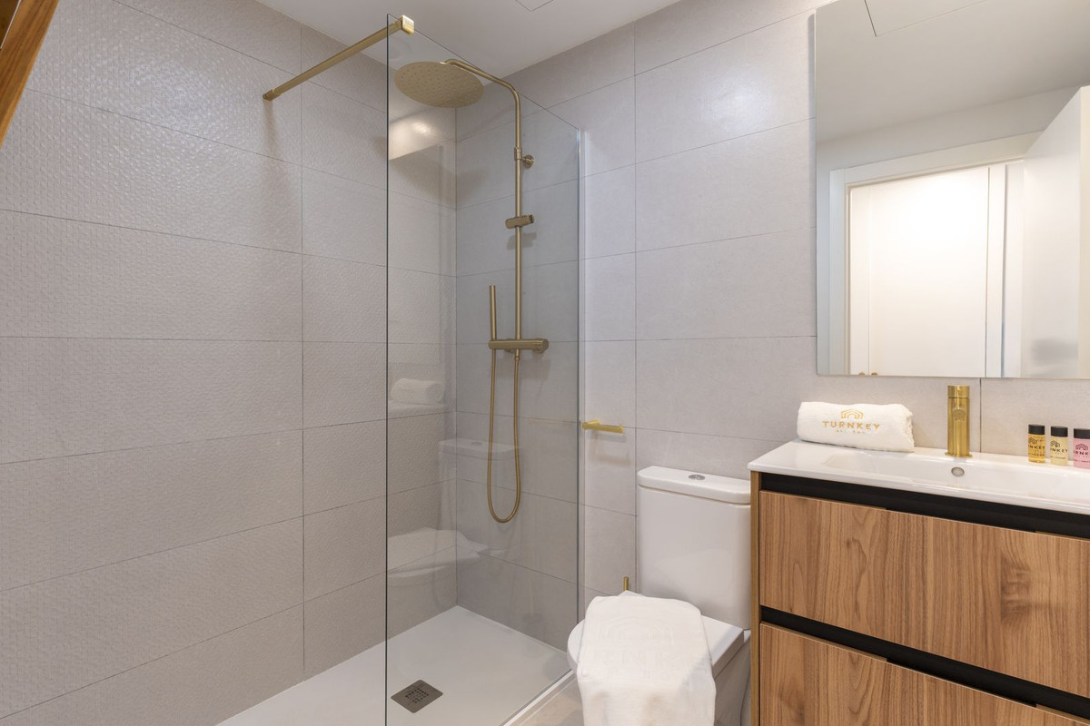 Appartement te koop in Estepona | 3 slaapkamers H5423395