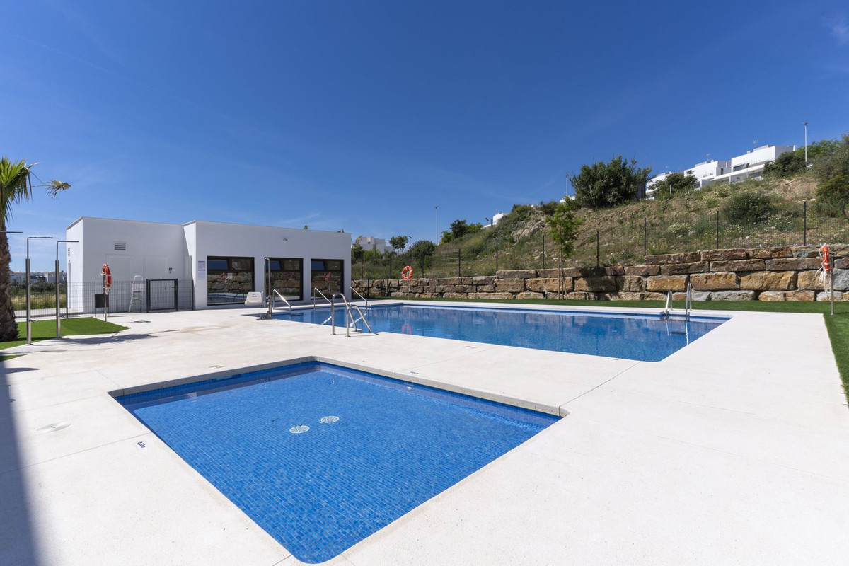 Appartement te koop in Estepona | 3 slaapkamers H5423395