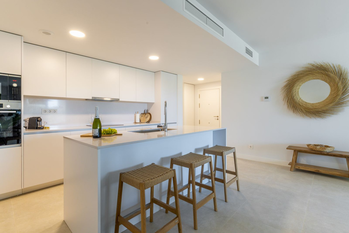 Appartement te koop in Estepona | 3 slaapkamers H5423395