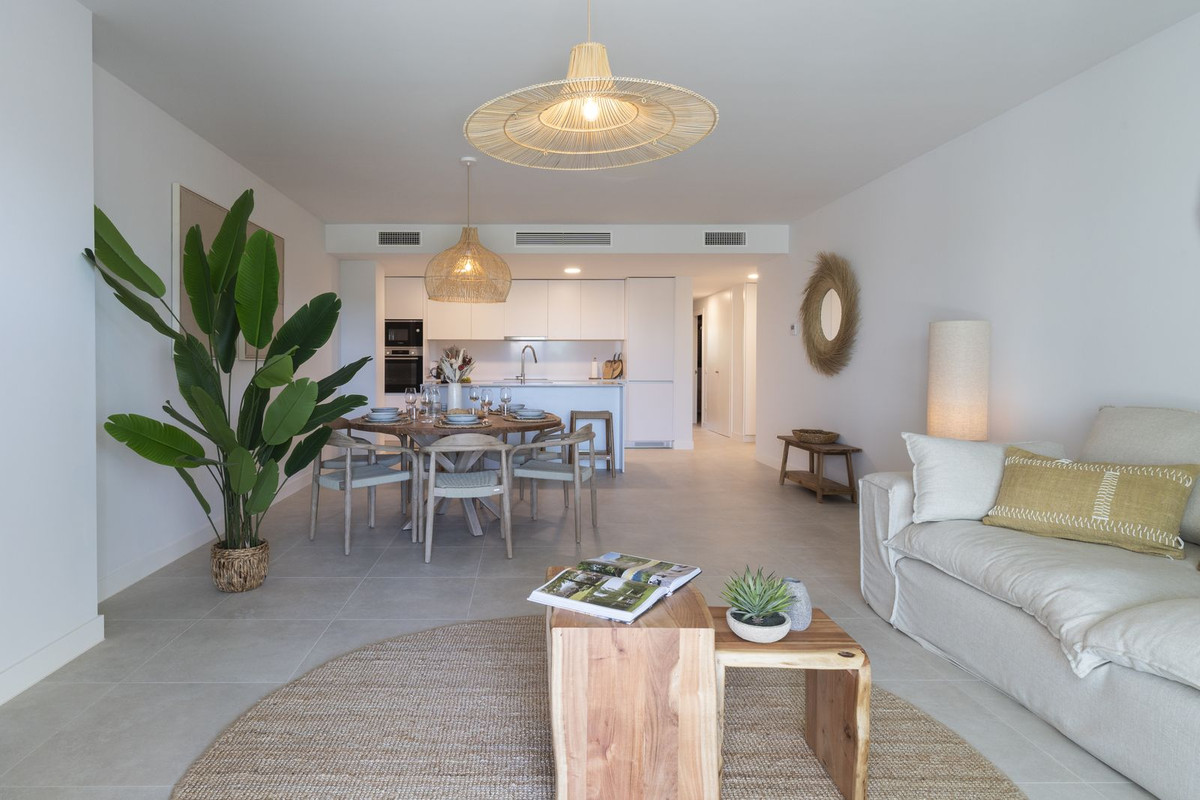Appartement te koop in Estepona | 3 slaapkamers H5423395
