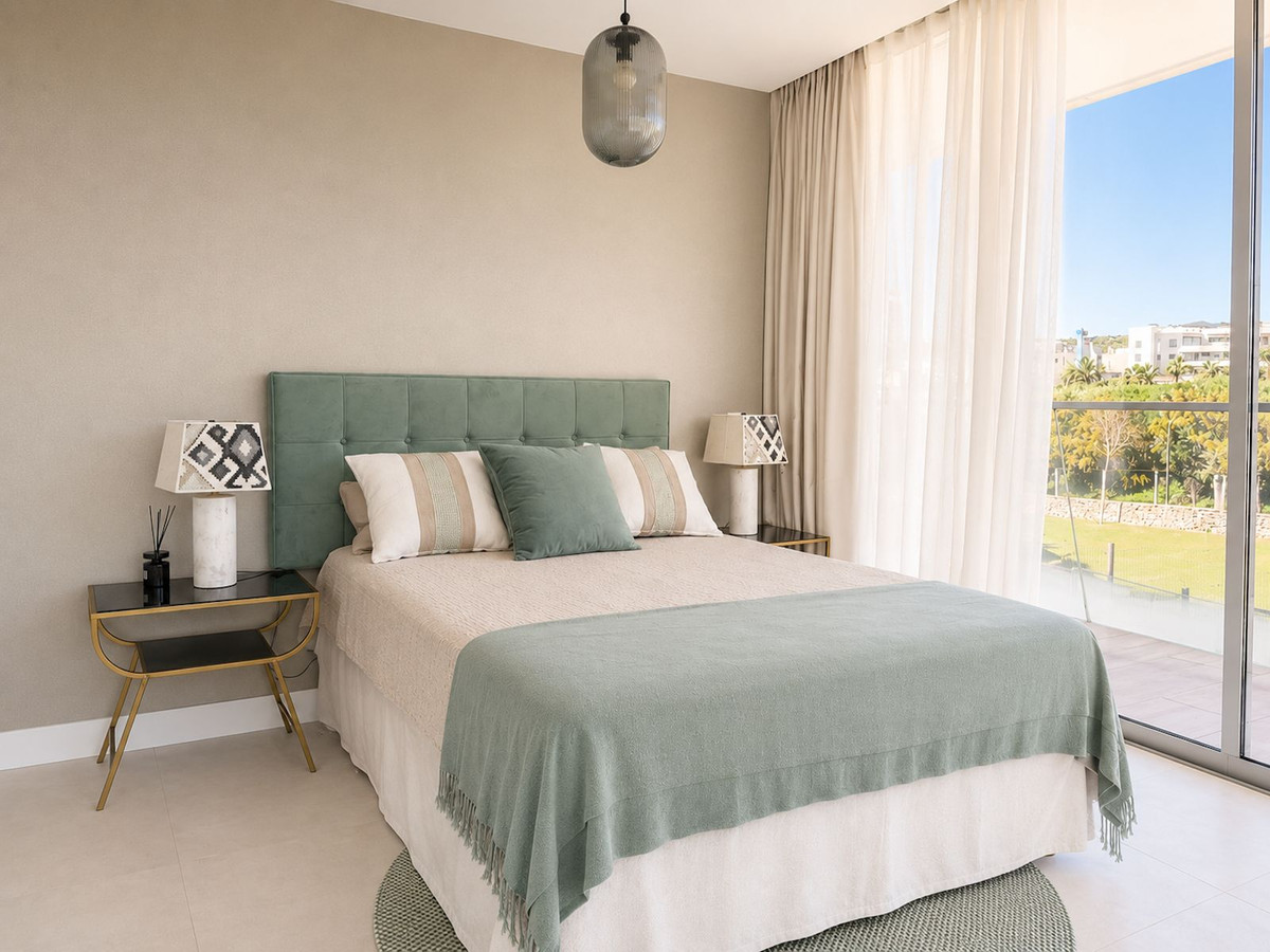 Appartement te koop in Estepona | 4 slaapkamers H5423554