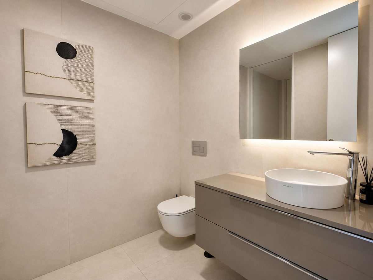 Appartement te koop in Estepona | 4 slaapkamers H5423554