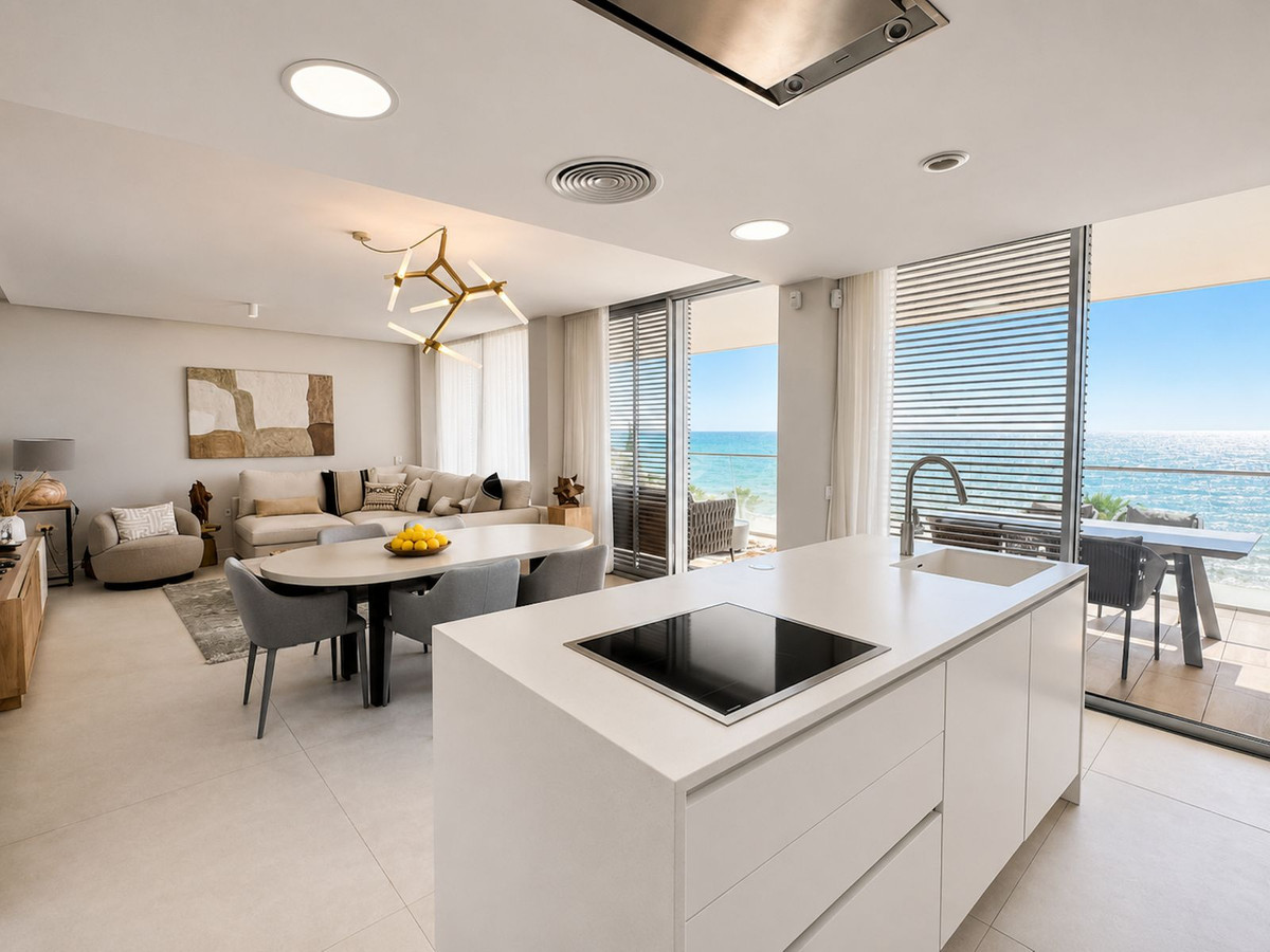 Appartement te koop in Estepona | 4 slaapkamers H5423554