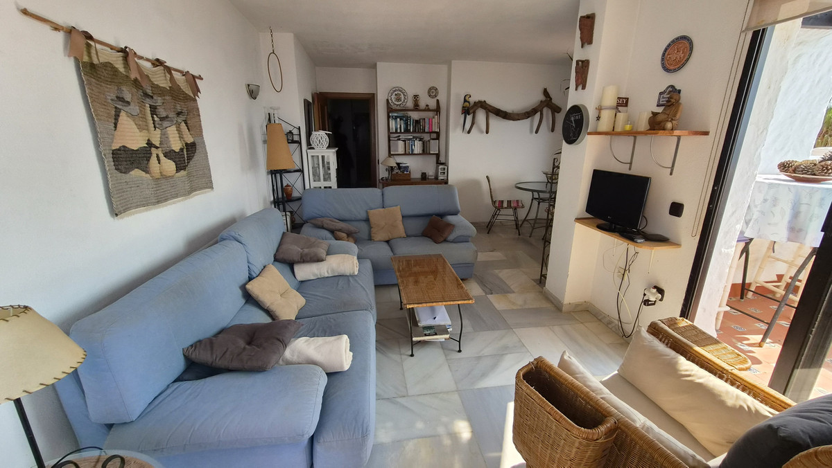 Appartement te koop in Estepona | 2 slaapkamers H5423848