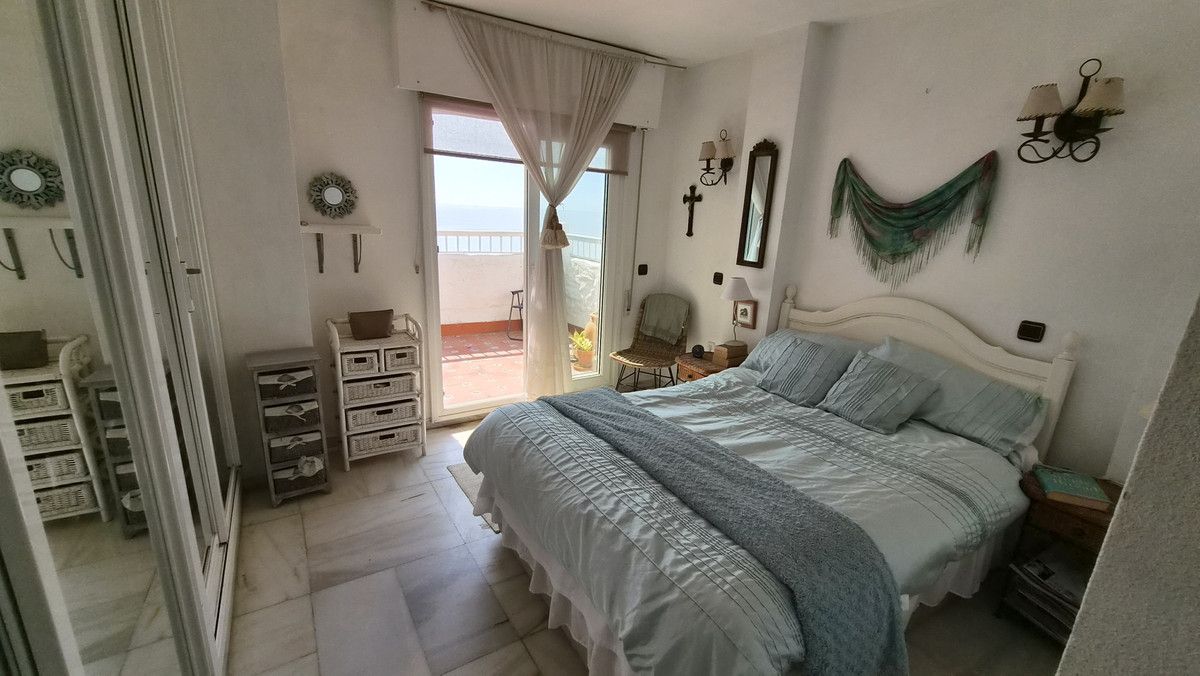 Appartement te koop in Estepona | 2 slaapkamers H5423848
