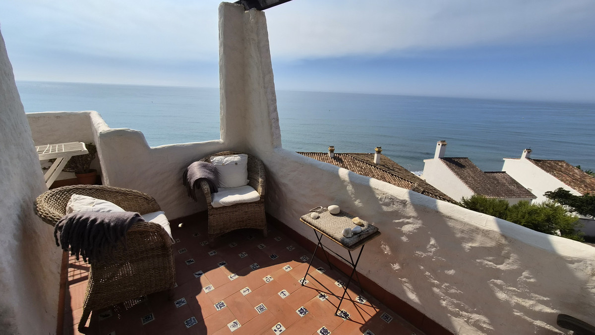 Appartement te koop in Estepona | 2 slaapkamers H5423848