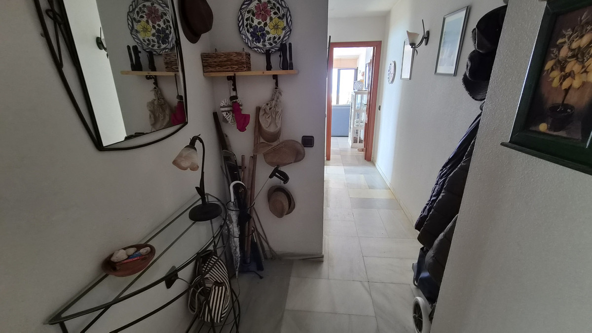 Appartement te koop in Estepona | 2 slaapkamers H5423848