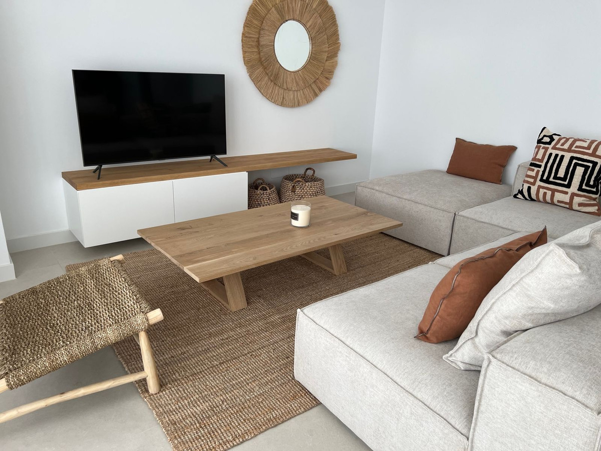Appartement te koop in Estepona | 4 slaapkamers H5424277