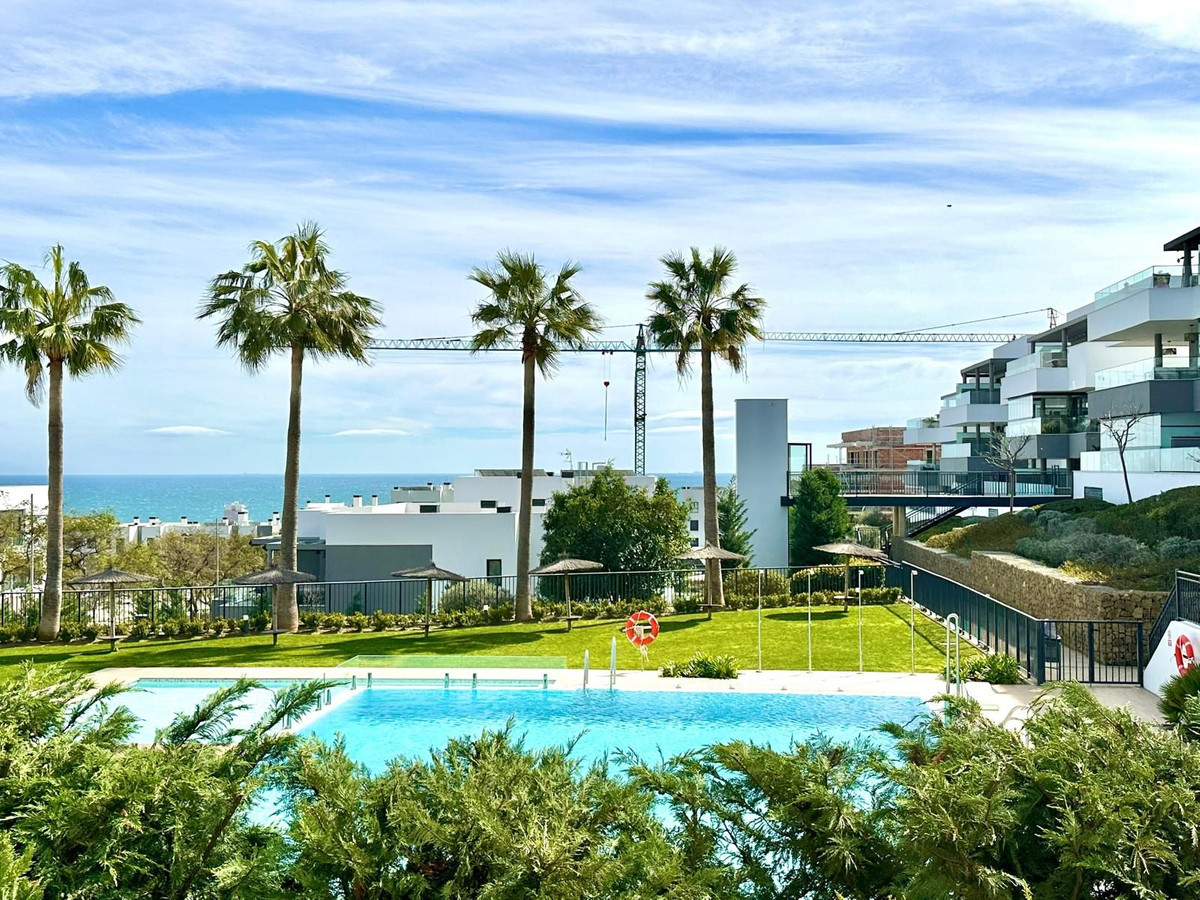 Appartement te koop in Estepona | 4 slaapkamers H5424277