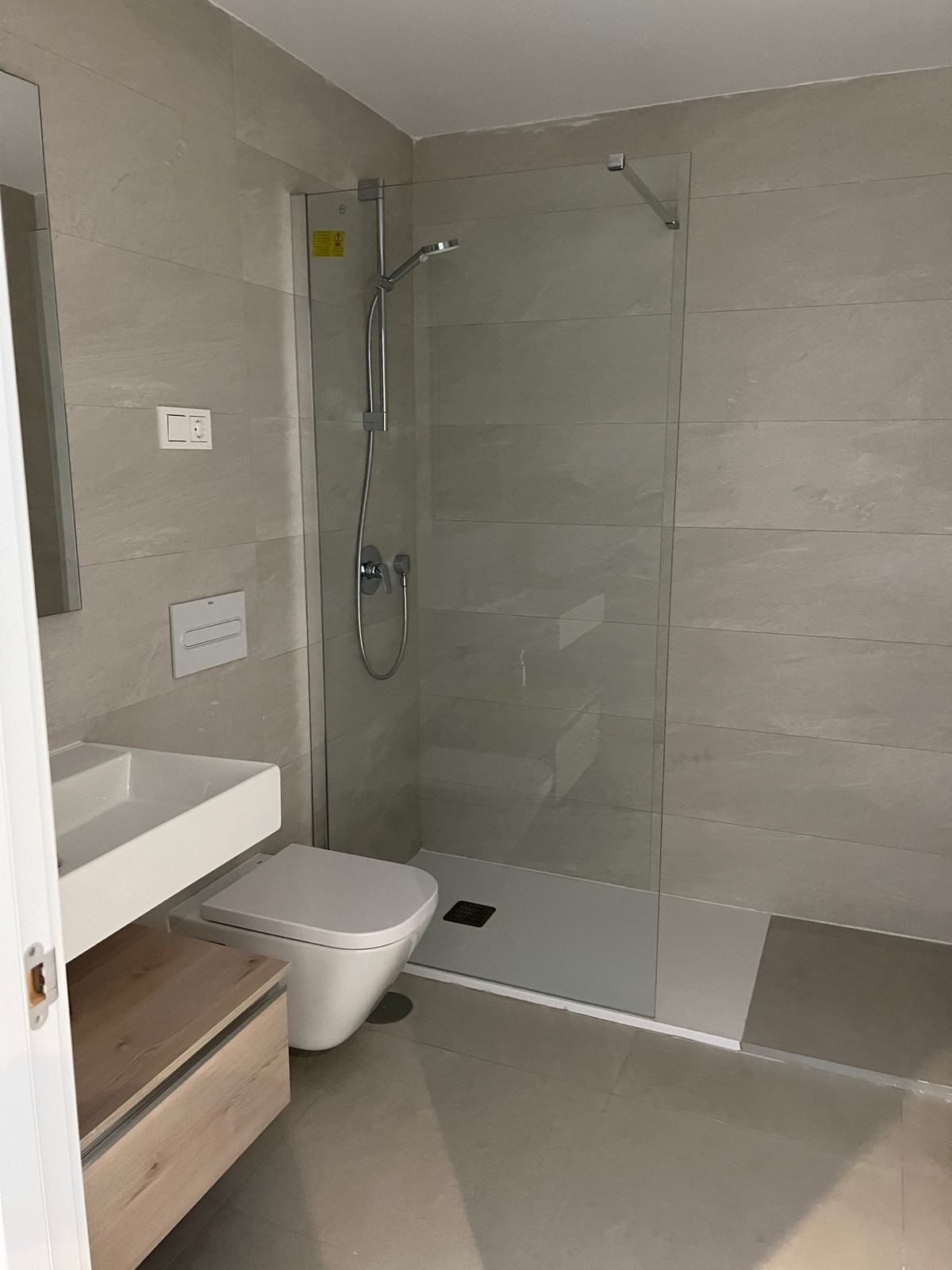 Appartement te koop in Estepona | 4 slaapkamers H5424277