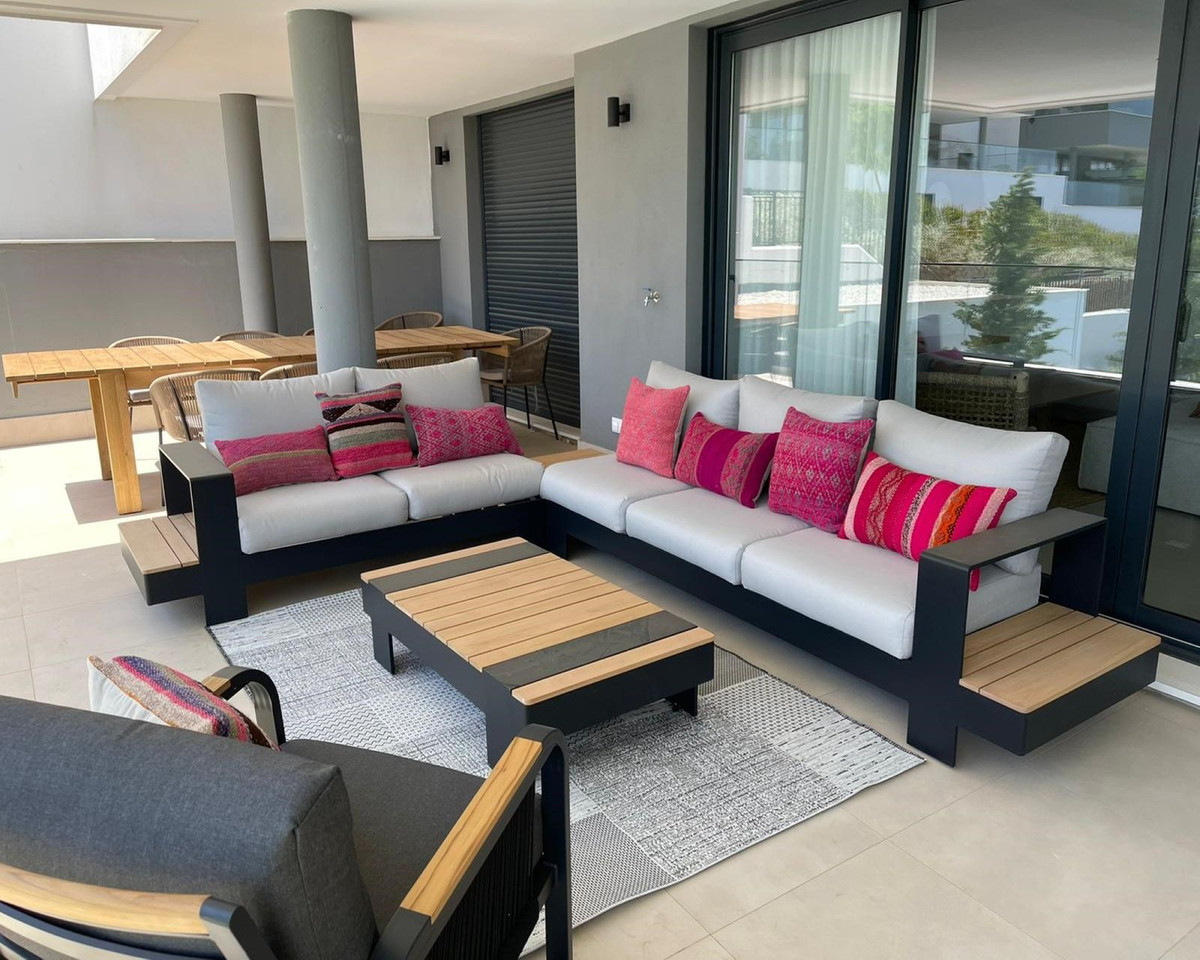 Appartement te koop in Estepona | 4 slaapkamers H5424277