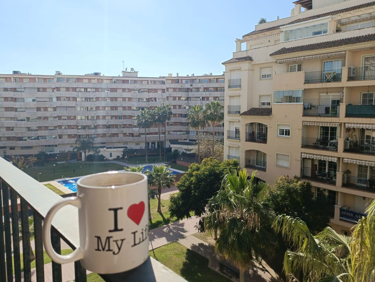 Appartement te koop in Estepona | 2 slaapkamers H5425132