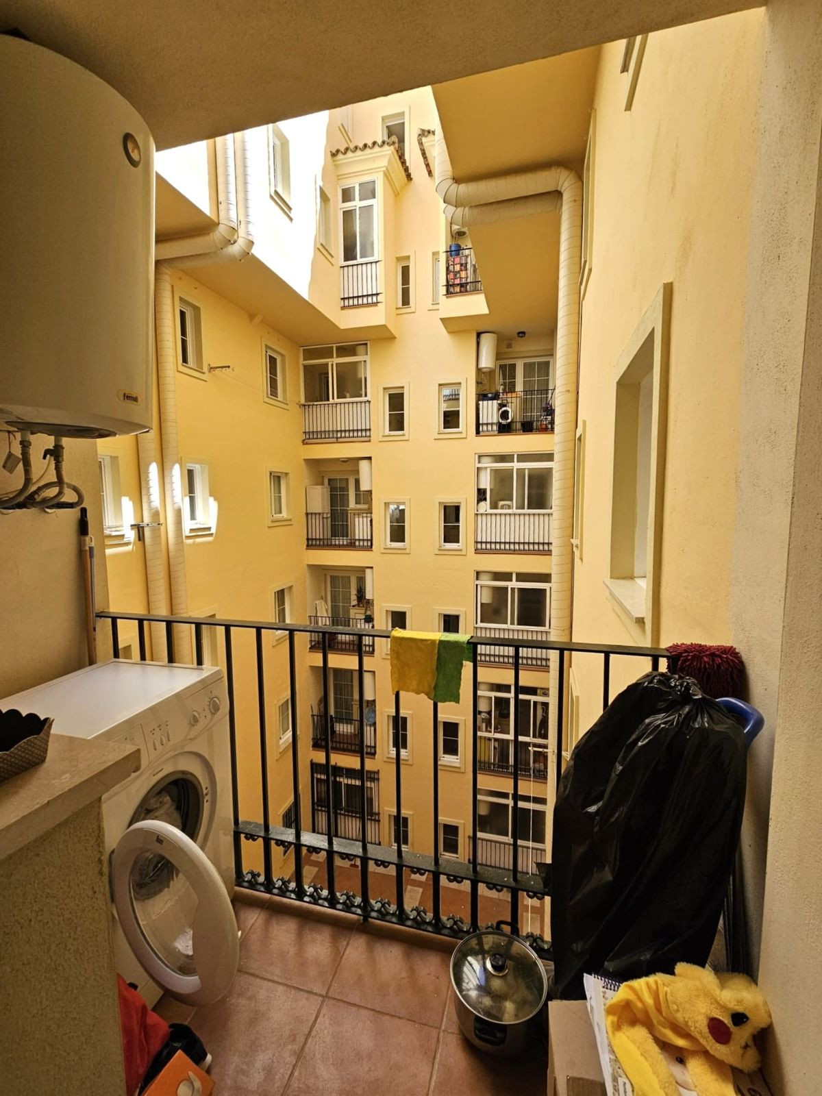 Appartement te koop in Estepona | 2 slaapkamers H5425132