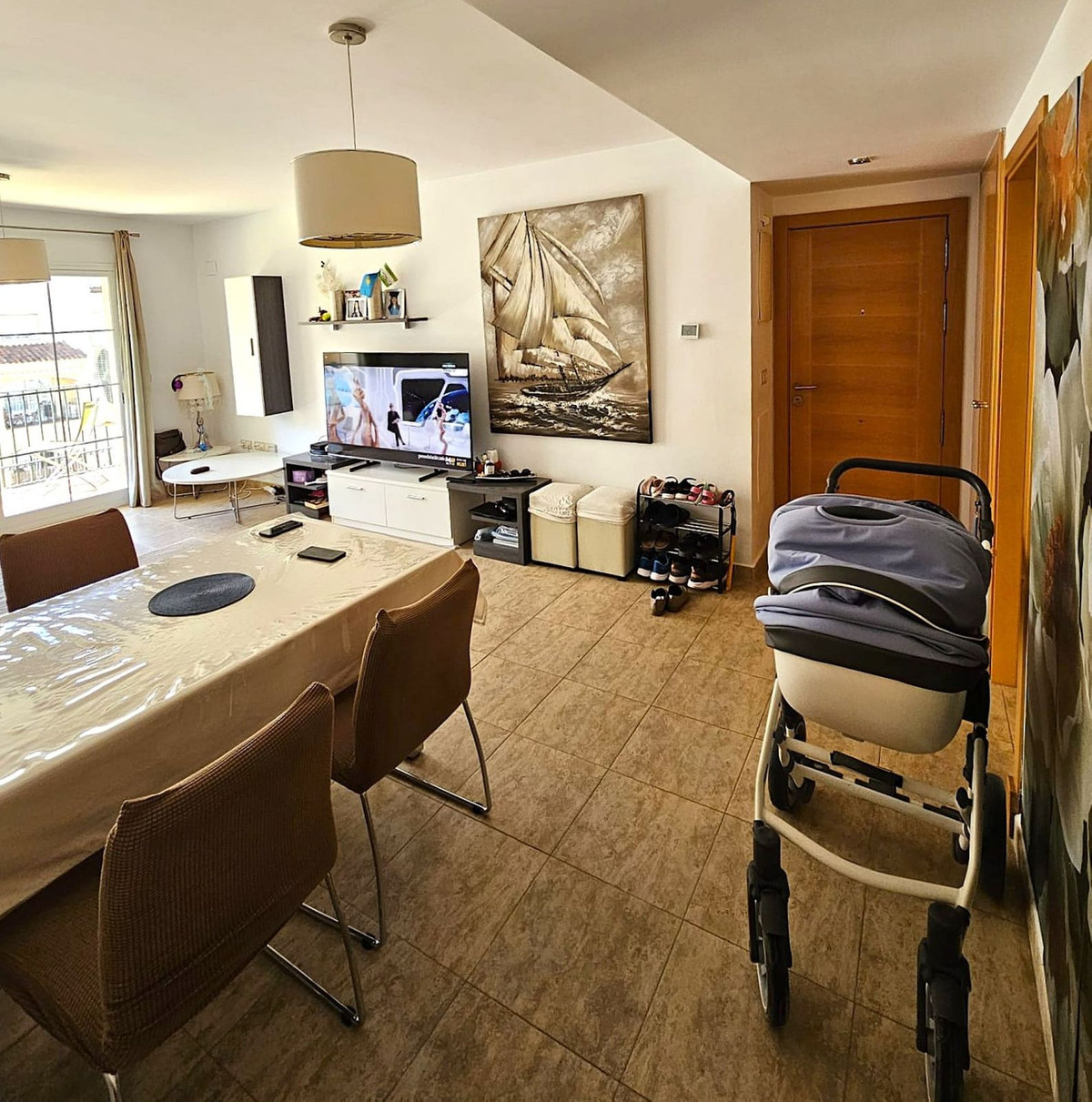 Appartement te koop in Estepona | 2 slaapkamers H5425132