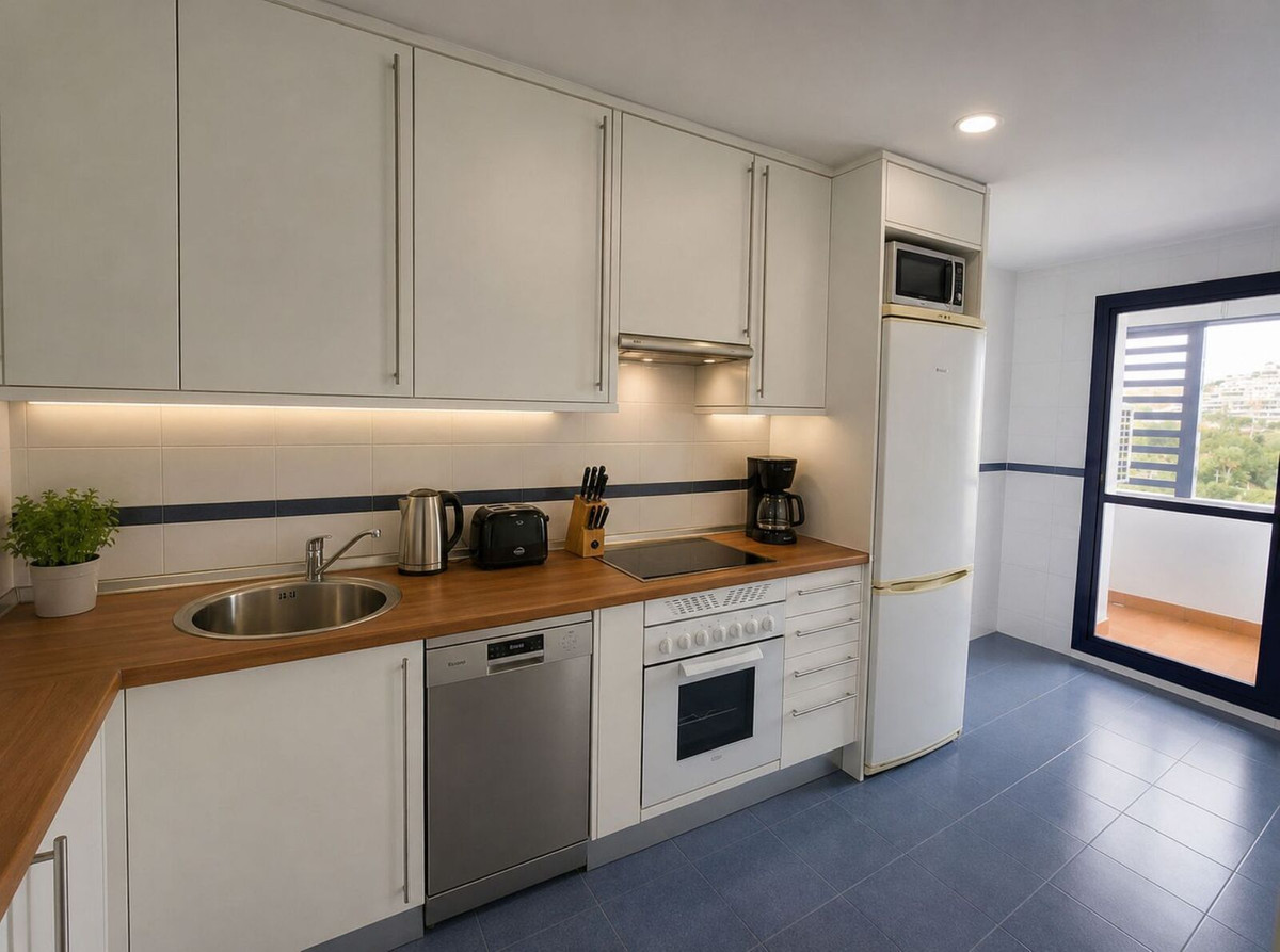 Appartement te koop in Estepona | 2 slaapkamers H5425159