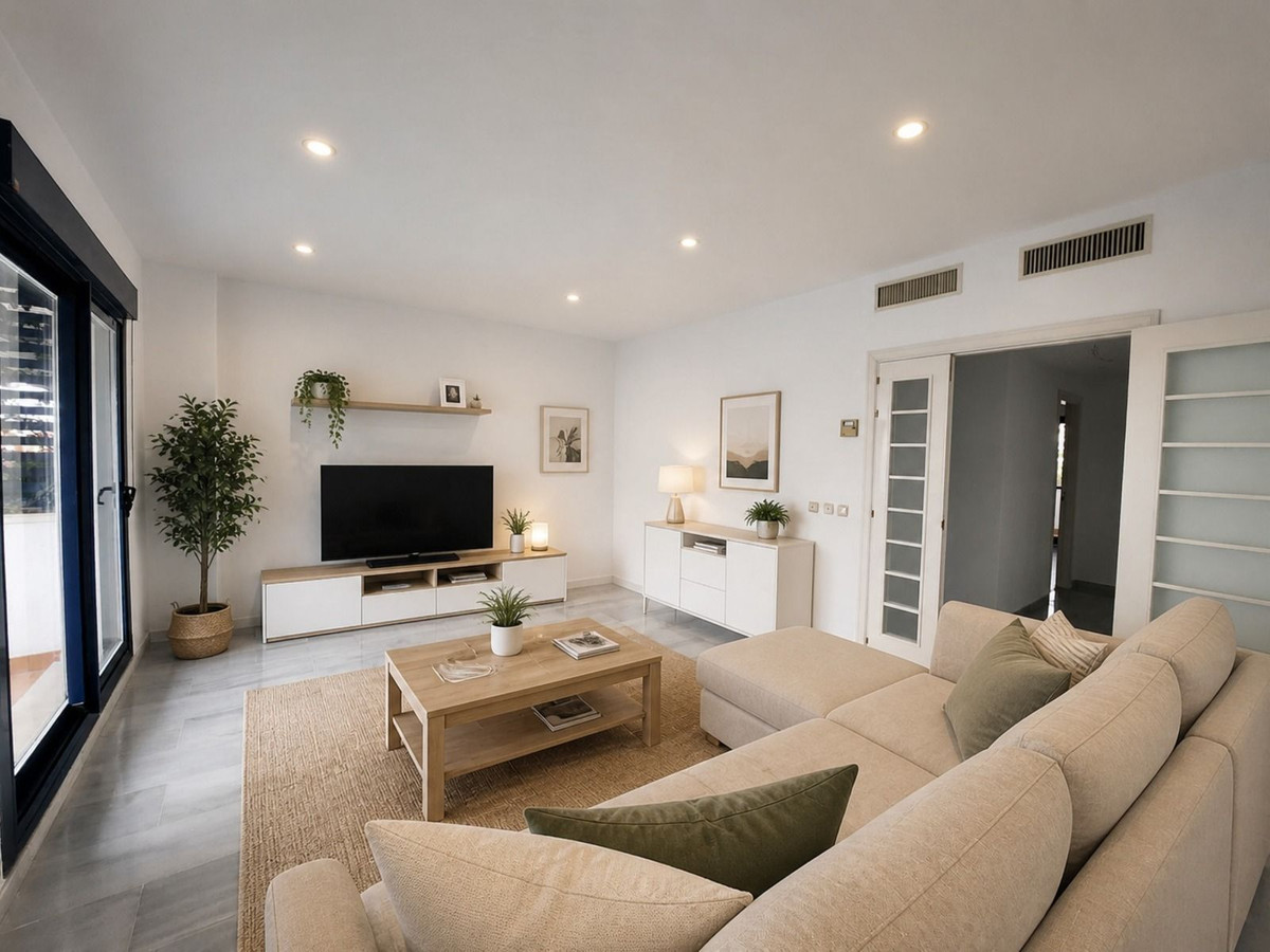 Appartement te koop in Estepona | 2 slaapkamers H5425159