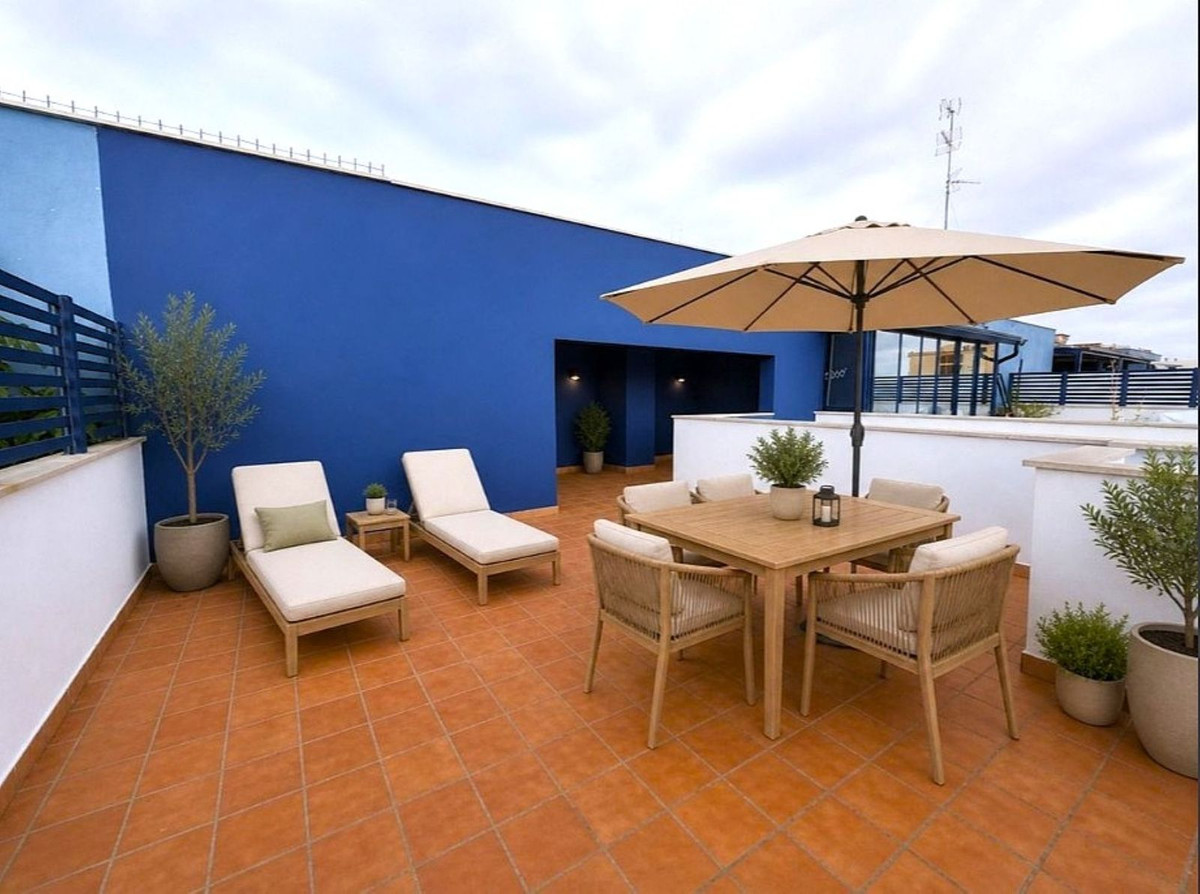 Appartement te koop in Estepona | 2 slaapkamers H5425171