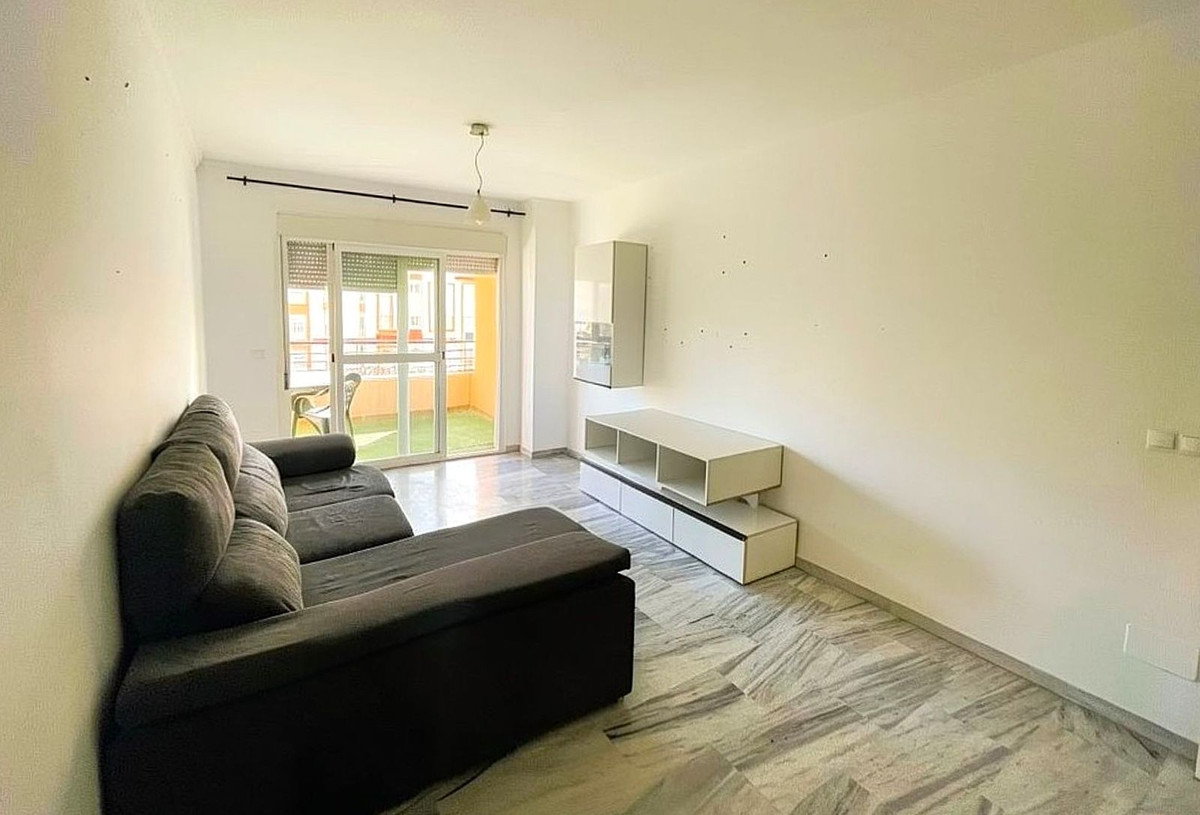 Appartement te koop in Estepona | 2 slaapkamers H5425195